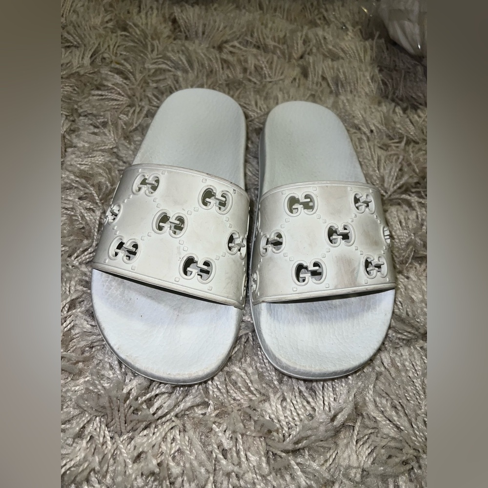 🤍 Gucci GG Slide Sandals – Authentic 🤍